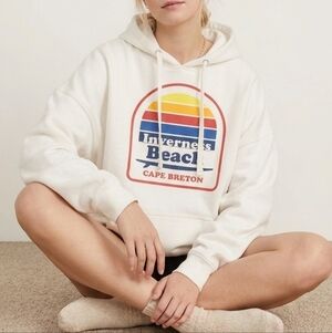 Inverness Beach Cape Breton Surfer Hoodie Sweatshirt Men's Size S Fits Women's L